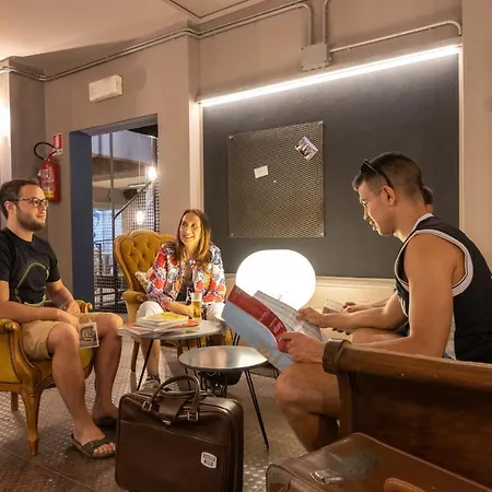 酒店 不列颠尼亚酒店 3*